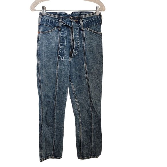 Abercrombie & Fitch Ultra High Rise Mom Jeans Belted Acid Wash Sz 26 2S (26x23") - Picture 1 of 14